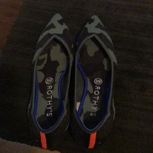 Rothy’s Camo Points, Size 9.5